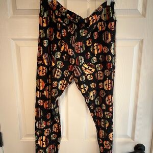 LuLaRoe Multicolor Halloween Print Leggings